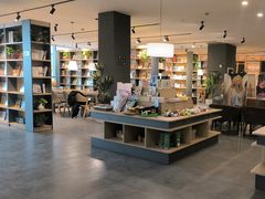 -魔方城市书房(中街益田店)