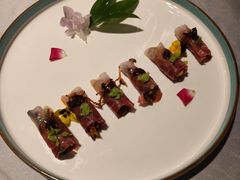 -彩云天云南餐厅