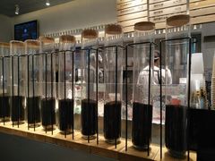 -喜茶(上海打浦桥日月光gelato lab+店)