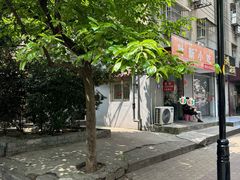-叶新小吃店(来凤小区总店)