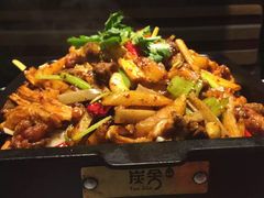 -炭舍干锅·烤鱼(扬名广场店)