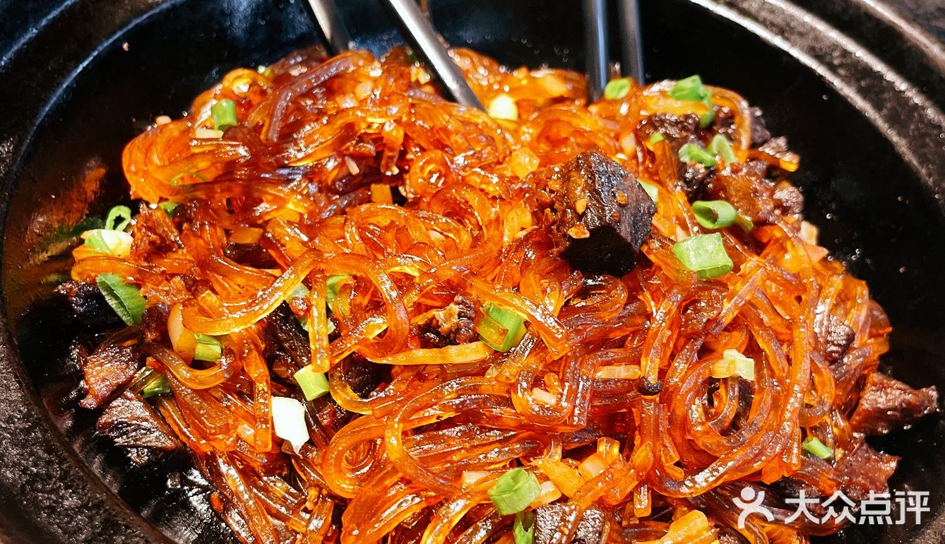 成都探店 | 川菜馆子 —— 有红鸡毛店