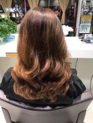 -CARR SALON