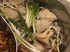 -岗上渣渣老火锅(两路口店)