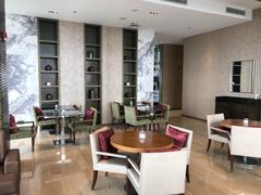 -上海漕河泾万丽酒店