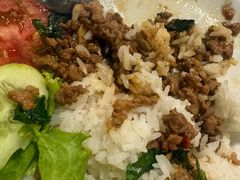 -Dang restaurant (patong phuket)