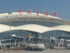-海亮广场大酒店(万象城中山路地铁站店)