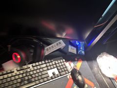 -粤塔x电竞酒店(深圳龙华大浪后浪新天地店)