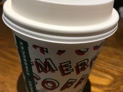 圣诞纸杯-星巴克(成都机场T2店)