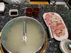 -一席地·本地鸡窝·杭帮鸡火锅(萧山银隆百货店)
