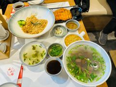 -馋三尺蟹粉小笼(人民广场店)