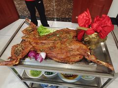 -壹号院音乐餐厅•烤全羊•新疆菜(浐灞店)