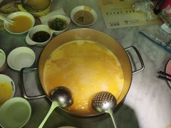 -澳美徕·港式花胶鸡火锅(高新万达店)