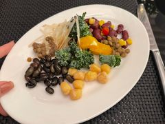 -圣丰索菲特·2 On 988 Café 自助餐厅
