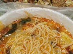 -二钢串叔麻辣烫(华龙大厦店)