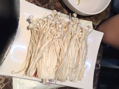 首尔焖鲜汇(日月光店)-猪啊牛呀羊啊铜盘烤肉(正大广场店)