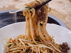 -华威达牛庄(黄埔大道西店)