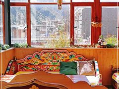 -四姑娘山阿巴郎·藏式花园餐厅