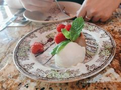 -BROWNSTONE布朗石西班牙餐厅(富城店)