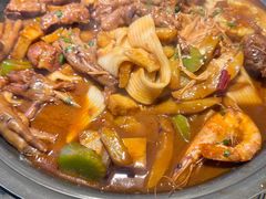 -徐记小怪兽肉蟹煲(中央大街店)