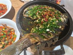 -聚鑫朋酸菜肥肠(文艺路口店)