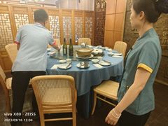 -围龙屋客家食府(福田店)