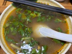 -黄阿姨锅贴大王(万航渡路店)