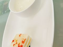 蛋白杏仁茶-香港龙凤楼(巨鹿路洋房店)