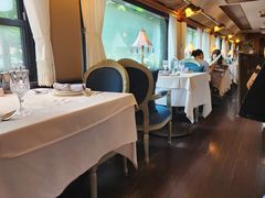 -火车头法国西餐厅