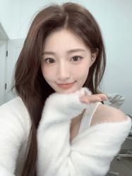 -丝语萱形象