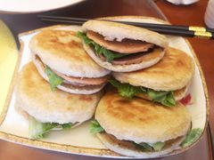 藏式麦麸饼-吉祥格桑花开素食餐厅