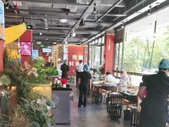 -老船舫·现做活鲜鱼馆(东郊记忆店)