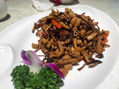 -金典银峰老鹅馆·昆山菜(亭林公园店)