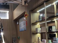 -霸王茶姬(南强街店)