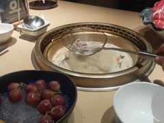 -余欢领鲜火锅(新街口店)