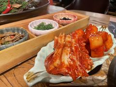泡菜拼盘-黑牛の店·和牛烧肉(合生汇店)