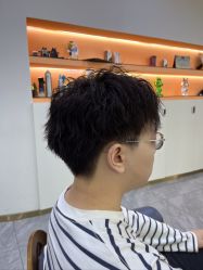 -初心HAlRSALON烫染接发