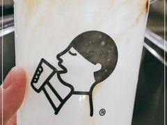 -喜茶(上海打浦桥日月光gelato lab+店)