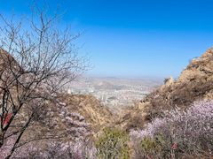 -鸡鸣山旅游风景区