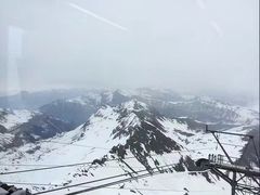 -希尔特峰