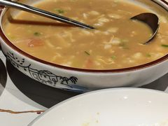 -经典老菜坊·开封灌汤包(火车站店)