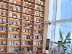 -朵云书院(滴水湖店)