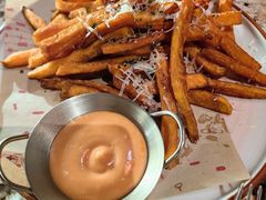 -BROWNSTONE布朗石西班牙餐厅(富城店)