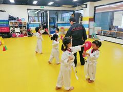 -浛道跆拳道·拳击·体适能