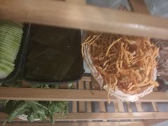 -菌海森林·非遗野生菌火锅(西山区滇池路摩根道店)