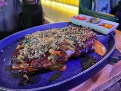 famous案板猪肋排-Famous肥猫墨西哥音乐餐吧(五棵松华熙LIVE店)