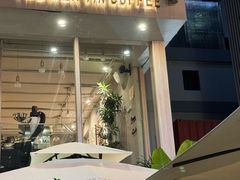-花房咖啡 FLOWER YIN COFFEE