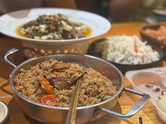 -老滇山寨•云南特色菜•地方菜•民族风情歌舞表演(金碧店)