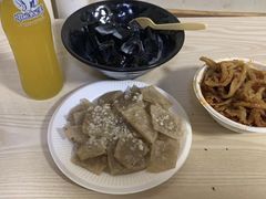 -老红桥炸灌肠牛肚锅烧烤(定福庄店)