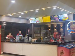 -华美国际影城(旧宫永辉店)